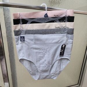 NWT Nautica Intilate Women's 5Pk  Briefs Set. Sz 1X. Multicolored. $45.